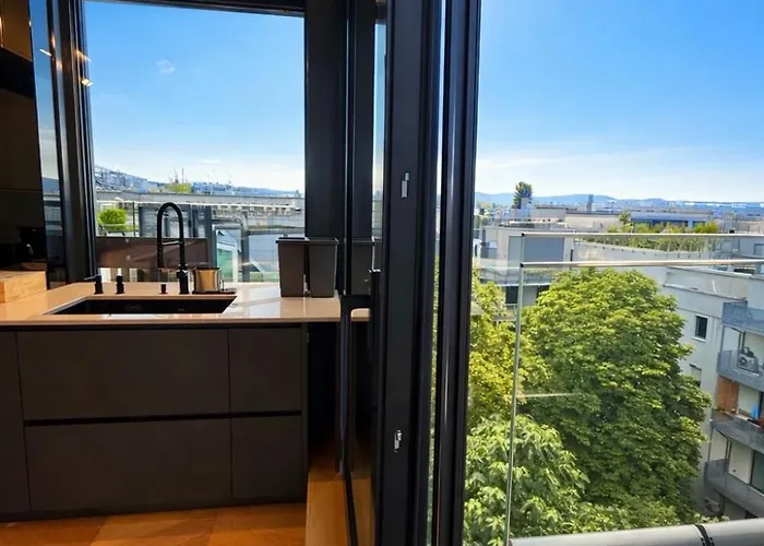 Royal Penthouse Апартаменты